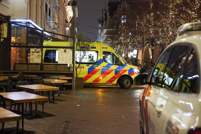 Steekincident bij café leidt tot gewonde