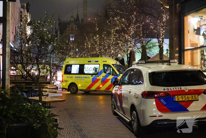 Steekincident bij café leidt tot gewonde