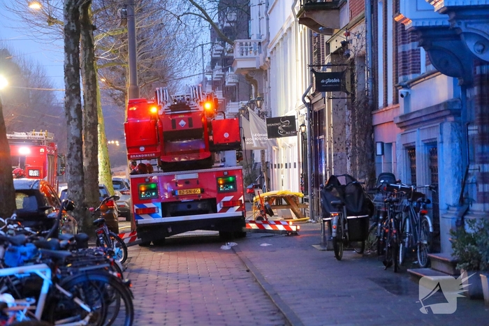 Brand in lunchroom leidt tot grote brandweer inzet