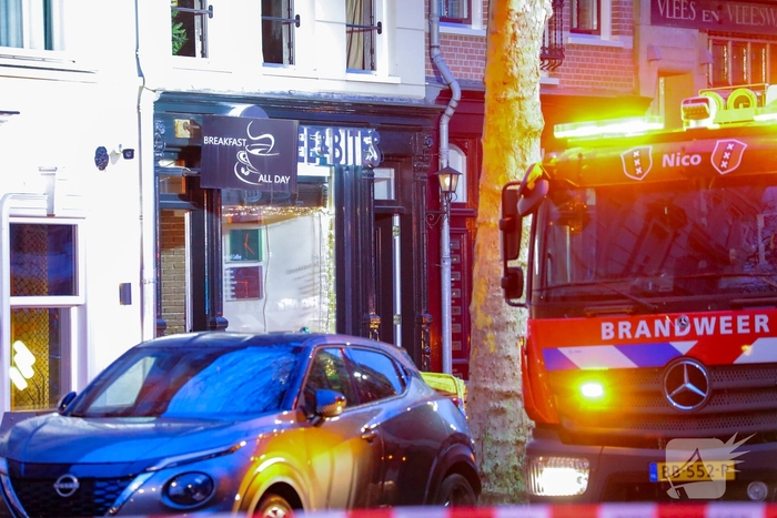 Brand in lunchroom leidt tot grote brandweer inzet