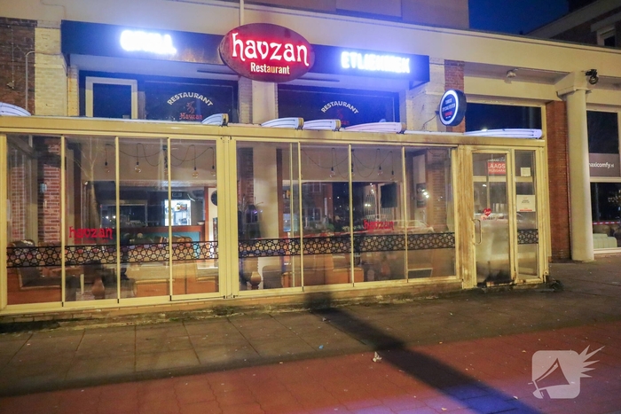 Explosief ontploft bij restaurant, geen gewonden