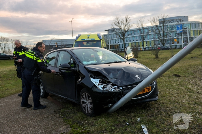Bestuurder raakt onwel tijdens rijden