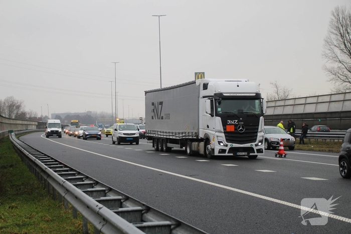 Ongeval leidt tot verkeershinder en vertraging