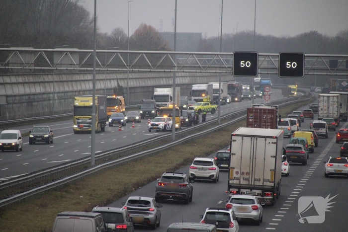 Meerdere ongevallen op A15 zorgen voor verkeershinder