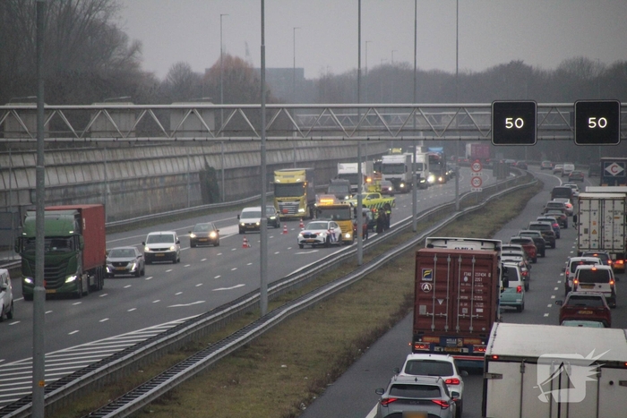 Meerdere ongevallen op A15 zorgen voor verkeershinder