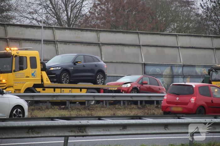 Meerdere ongevallen op A15 zorgen voor verkeershinder