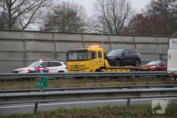 Meerdere ongevallen op A15 zorgen voor verkeershinder