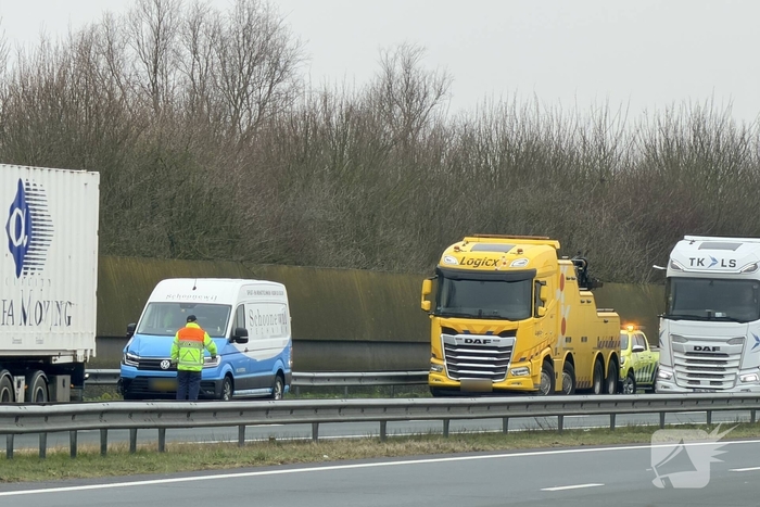 Botsing tussen bestelbussen zonder gewonden