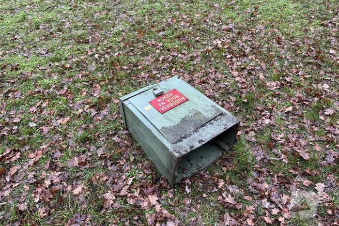 Vrachtwagen beschadigt gasstation en veroorzaakt gaslekkage