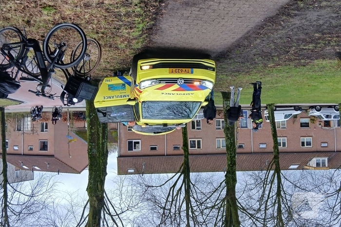 Hoofdletsel na botsing tussen fietsers