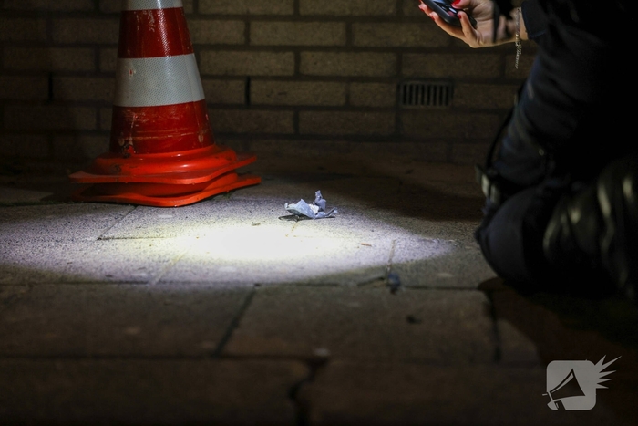 Explosie bij portiekwoning veroorzaakt aanzienlijke schade