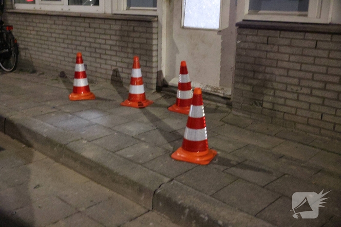 Explosie bij portiekwoning veroorzaakt aanzienlijke schade