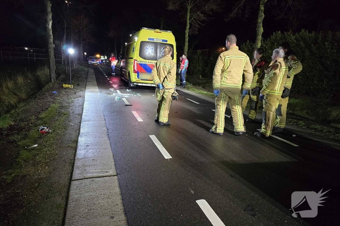 Scooterbestuurster ernstig gewond na aanrijding