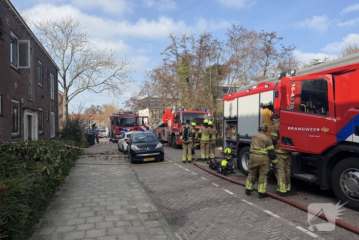 Uitslaande brand vergt uitgebreide inzet