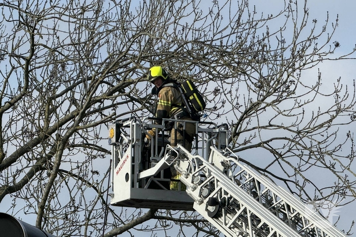 Uitslaande brand vergt uitgebreide inzet