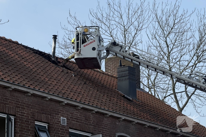 Uitslaande brand vergt uitgebreide inzet