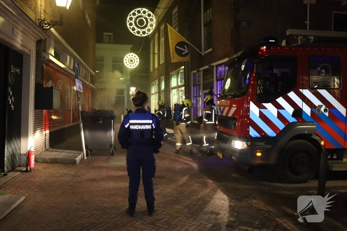 Brand in prullenbak en container