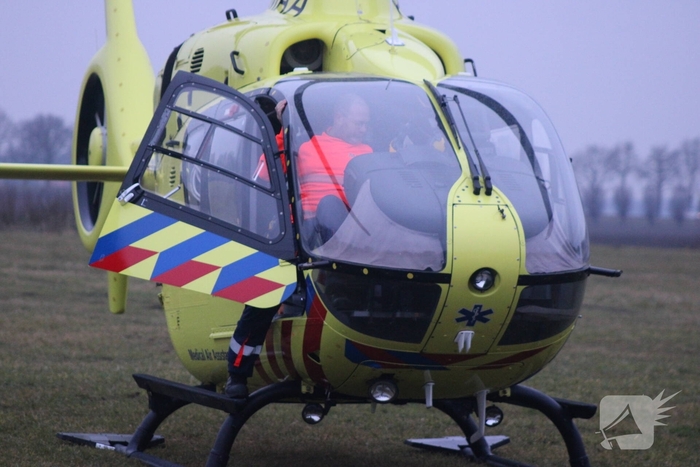 Traumahelikopter landt voor noodsituatie in ziekenhuis