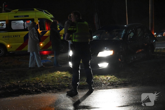 Verkeerslicht omver na aanrijding