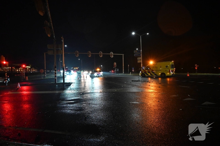 Verkeerslicht omver na aanrijding