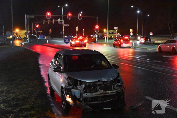 Verkeerslicht omver na aanrijding