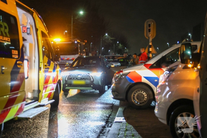 Ongeval met letsel door aanrijding bij stoplicht