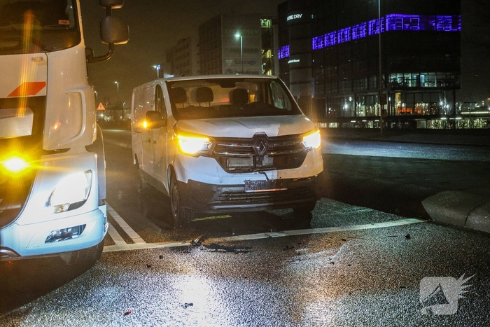 Ongeval met letsel door aanrijding bij stoplicht