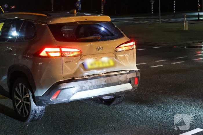 Ongeval met letsel door aanrijding bij stoplicht