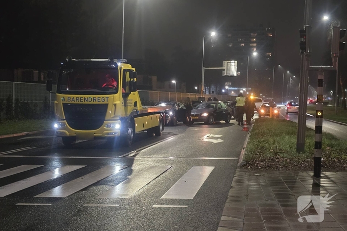 Vier voertuigen betrokken bij kettingbotsing