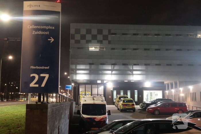 Medische noodsituatie bij politiebureau