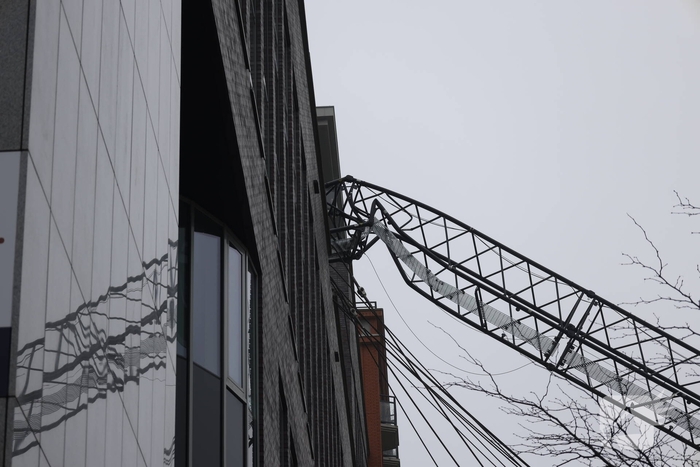 Ongeval met bouwkraan leidt tot grote inzet hulpdiensten