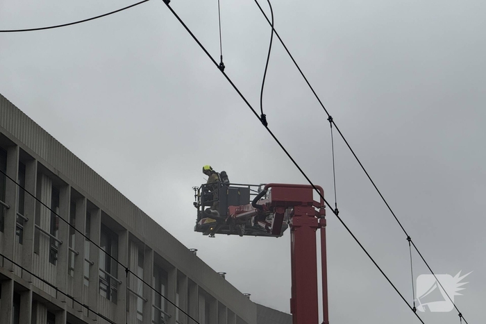 Woningbrand leidt tot grote afzetting van straat