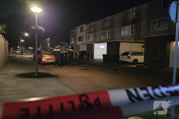 Explosie bij woning veroorzaakt schade