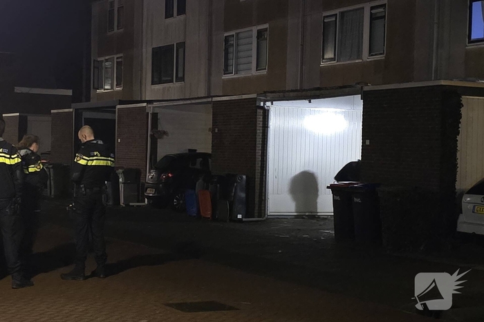 Explosie bij woning veroorzaakt schade
