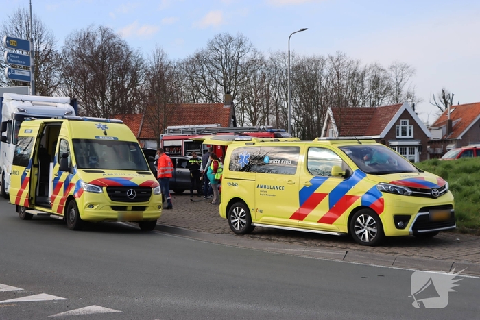 Ongeval op rotonde zorgt voor verkeershinder