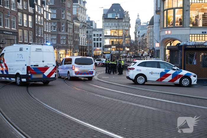 Fietser zwaargewond bij aanrijding met trams