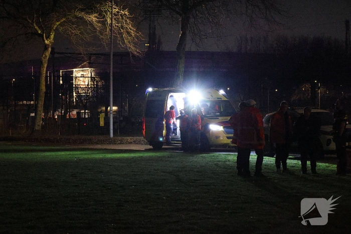 Scooters botsen frontaal op fietspad