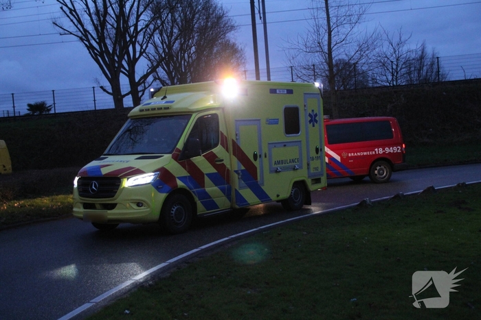 Voertuig te water na ongeval