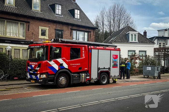 Brandweer onderzoekt gaslucht in supermarkt