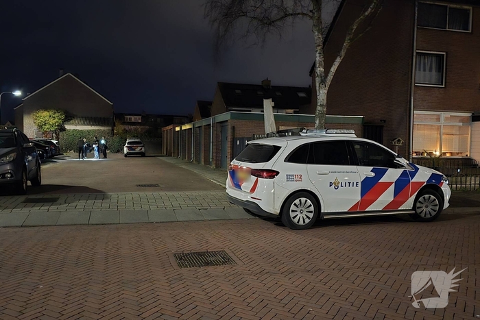 Politie start grote zoekactie na melding vuurwapen