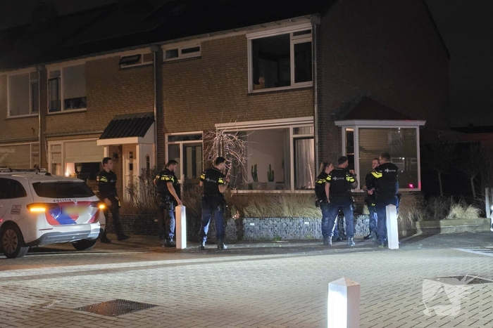 Politie start grote zoekactie na melding vuurwapen