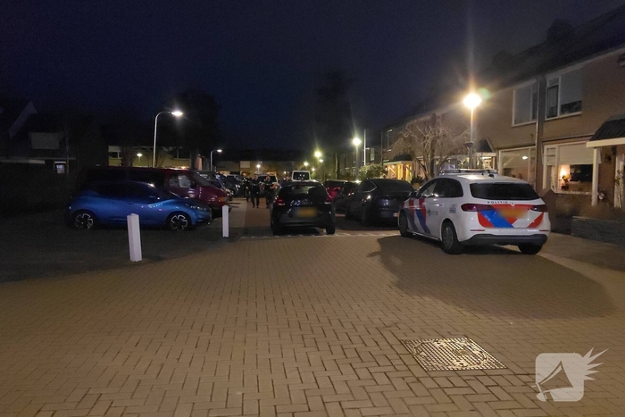 Politie start grote zoekactie na melding vuurwapen