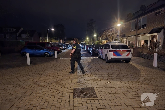 Politie start grote zoekactie na melding vuurwapen