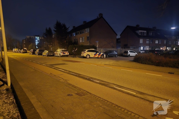 Politie start grote zoekactie na melding vuurwapen