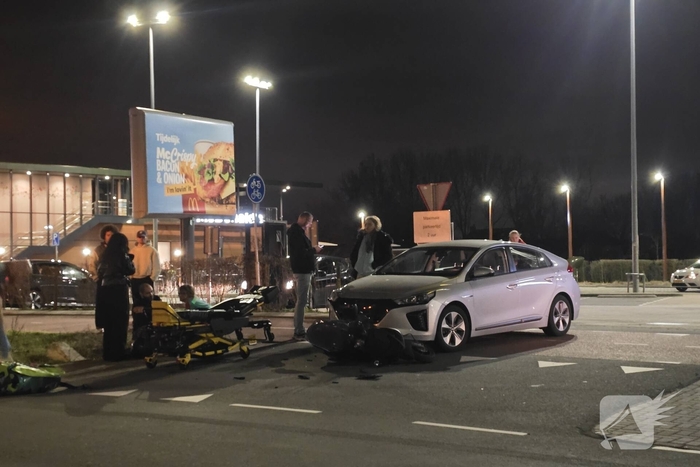 Scooterrijder gewond bij aanrijding