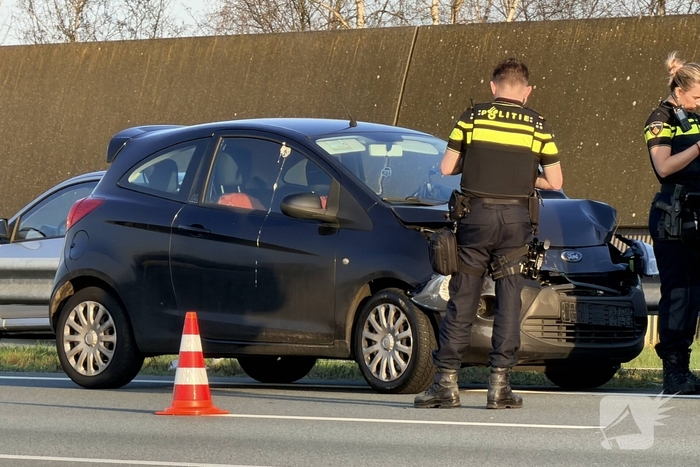 Kopstaartaanrijding zonder gewonden op drukke weg