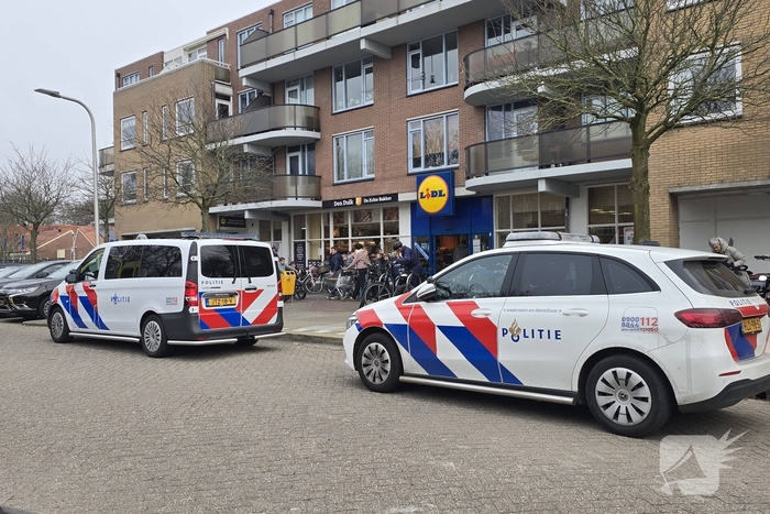 Gewonde en aanhouding bij steekincident in supermarkt