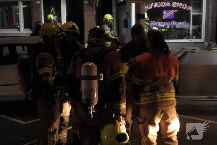 Middelbrand in woning zorgt voor grote inzet