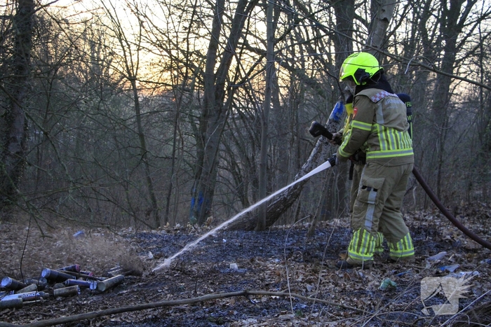Kind betrapt op steken van vuurtjes met spuitbussen