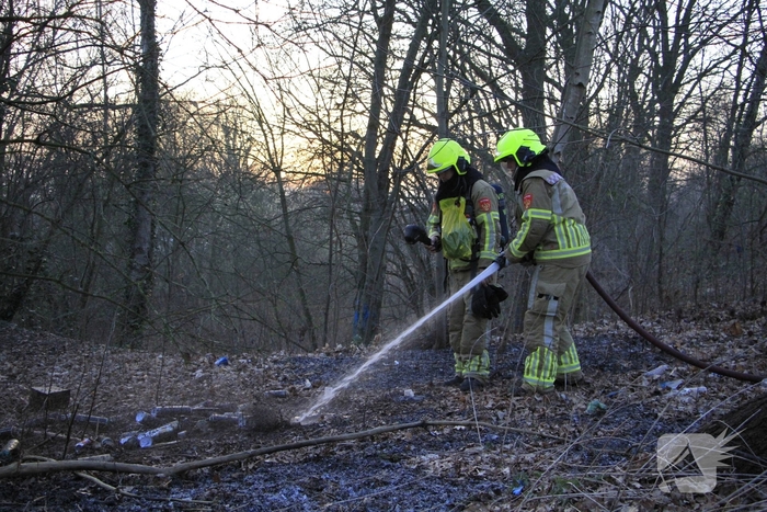 Kind betrapt op steken van vuurtjes met spuitbussen
